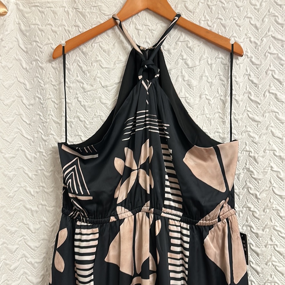 NWT Express Clothing Women’s Dress